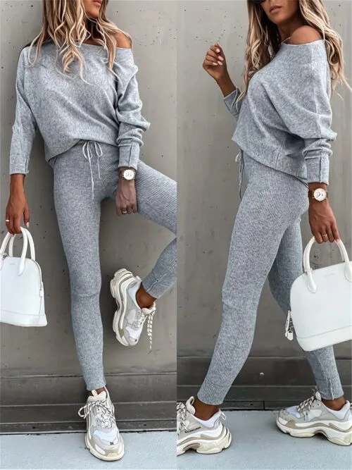 Casual Two-Piece Outfit Casual Two-Piece Outfit