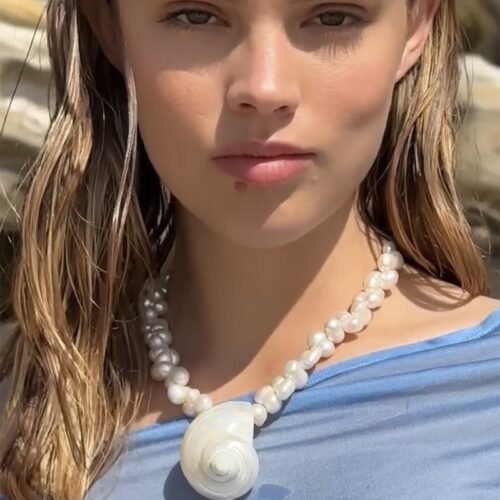 53F6342E-E38C-4795-Ab98-5B855Eb84575.Jpg Natural Baroque Freshwater Short Pearl Necklace Conch Necklace