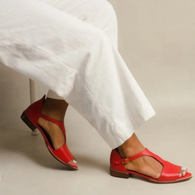 Home 16 583Bb5A0-8F10-4Ea7-Bc27-0026B596C52B