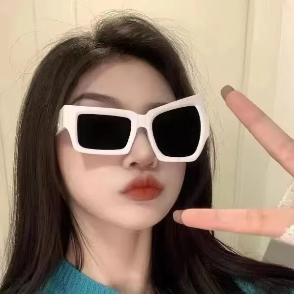 618F4162-6656-438B-B244-0A1392F52521.Jpg Personalized Eyebrow Lifting Glasses – Where Fashion Meets Function