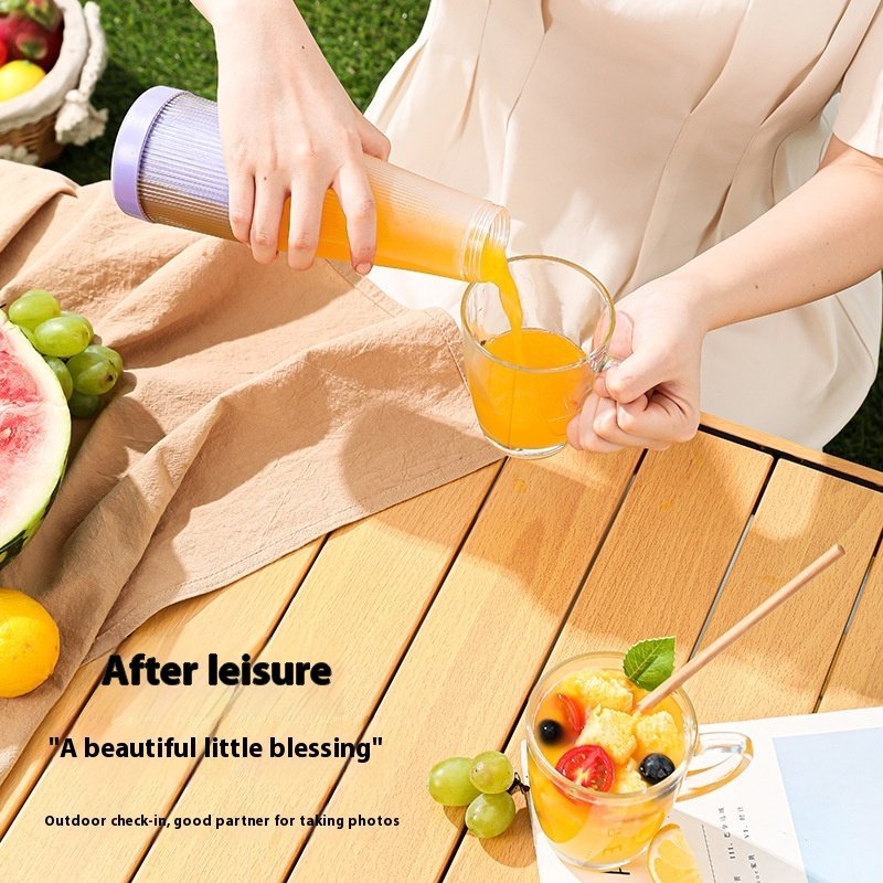 61A8D58A-A2E2-47Cb-Bead-2B843813B86E_Trans.jpeg Portable Electric Juicer Juice Blender