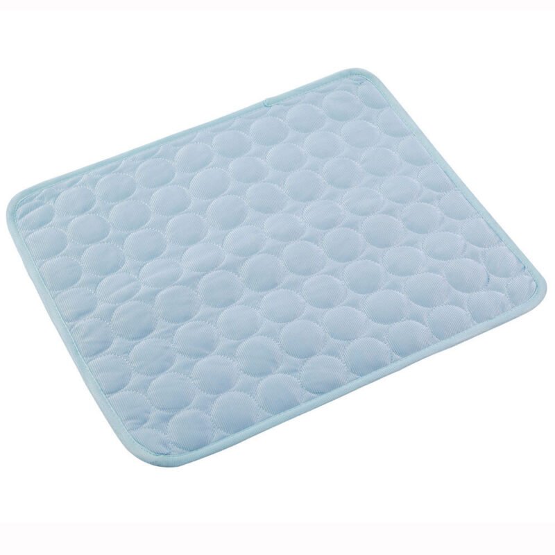 83494546-3F1B-4A8B-Acf9-F363659214Be.jpg Premium Dog Cooling Mat – Breathable Summer Comfort