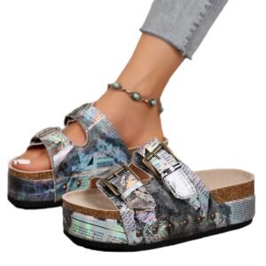 Large Size Thick-Soled Boken Rivet Sandals