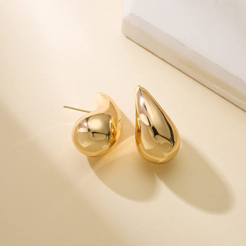 Women'S Fashion Stainless Steel Hollow Drop Earrings