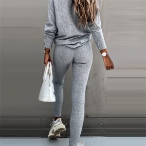 Casual Two-Piece Outfit Featuring A Long-Sleeve Pullover And High-Waisted Drawstring Pants