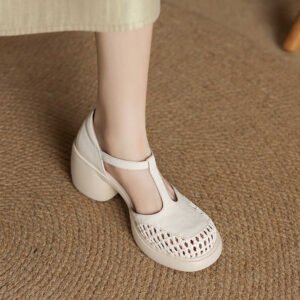 C0037Bdf-0C8E-40B1-A3Bb-61Eb8D42A405.Jpg Round Head Thick Bottom Chunky Heel T-Strap High Heels
